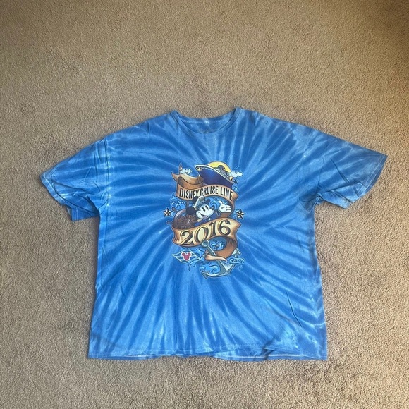 Disney t shirt - Picture 4 of 6